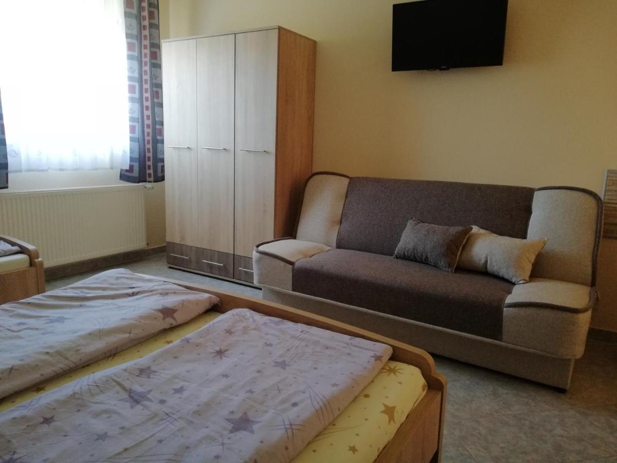Imola Es Andrea Apartmanhaz Hajdúszoboszló 외부 사진